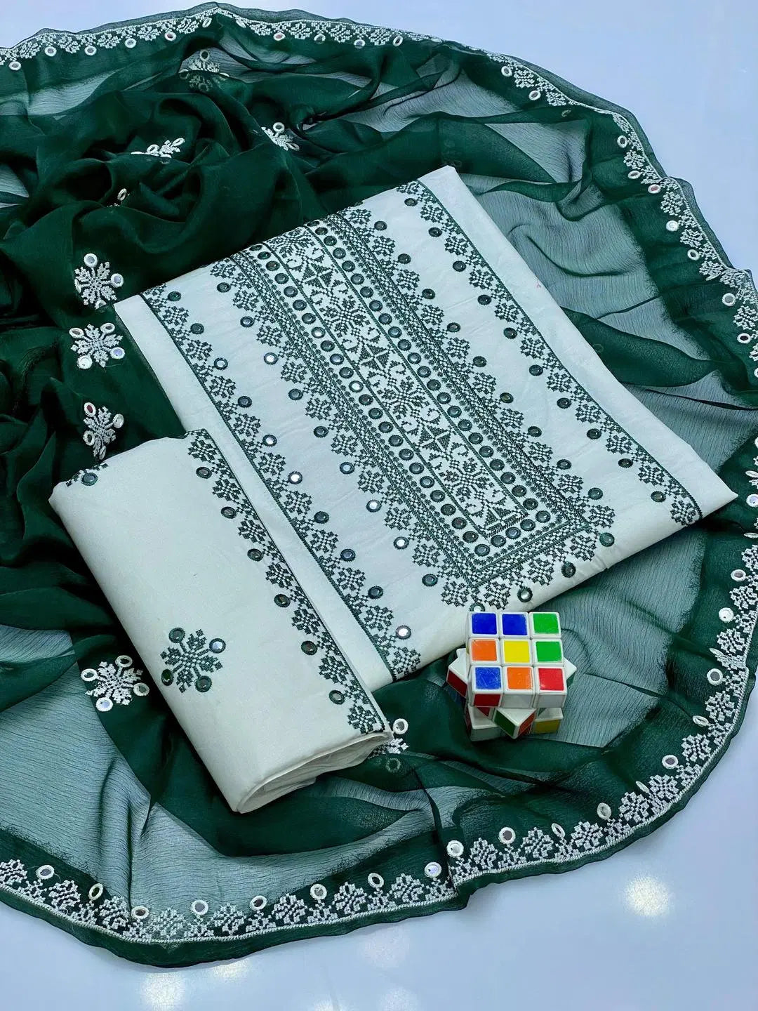 3 Pcs Women's Unstitched Embroidered Suit (White)