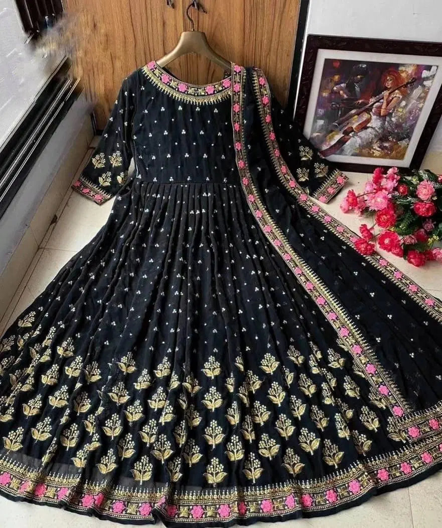 3 Pcs Women's Stitched Embroidered Maxi Suit (Black)