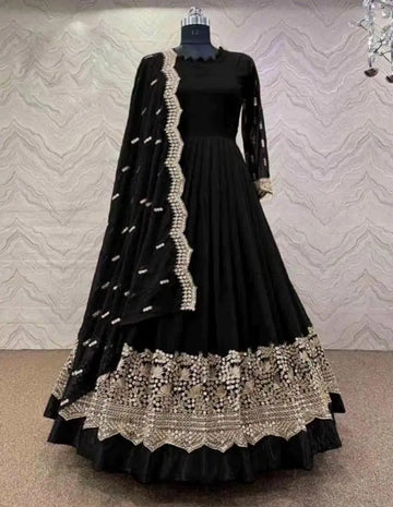 3 Pcs Women's Stitched Embroidered Maxi Suit (Black)