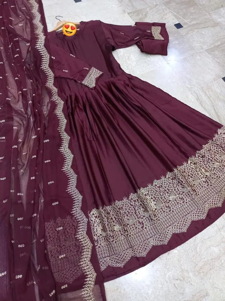 3 Pcs Women's Stitched Embroidered Maxi Suit (Maroon)